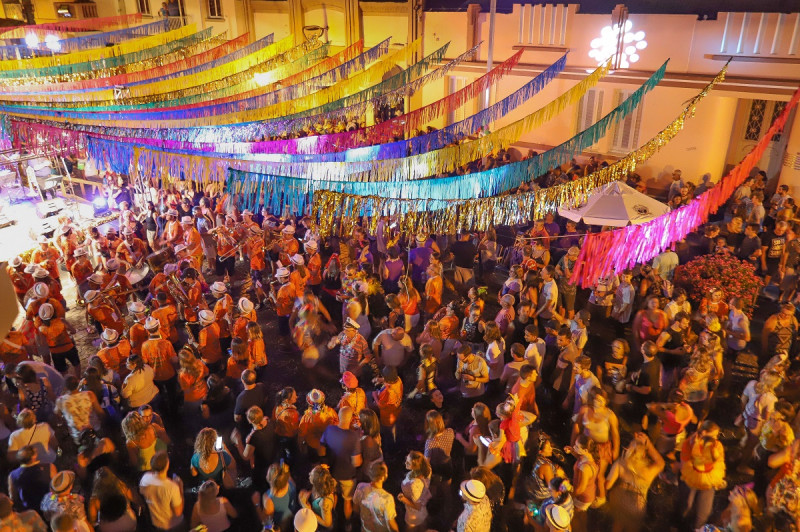 Foto de capa Comunicado - Carnaval Retrô 2022